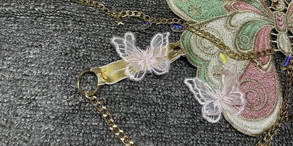 Ultra Short Butterfly Chain Top