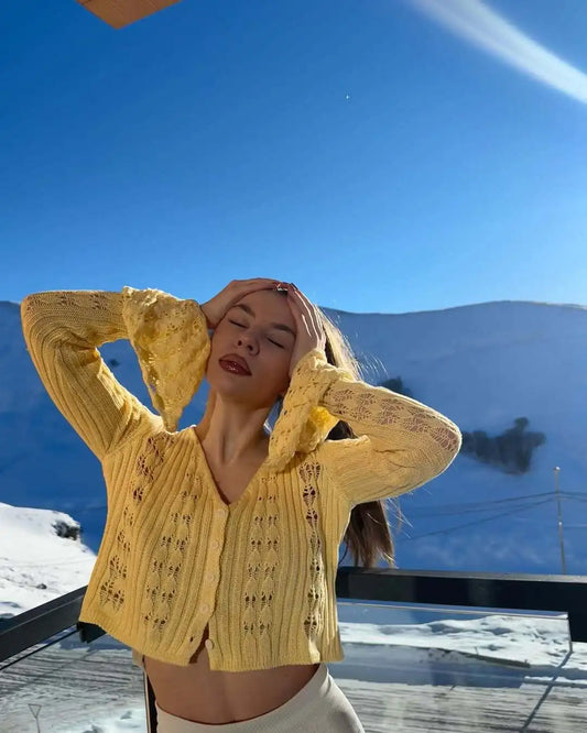 2025 Spring Knitted Cardigan – Women's Solid V-Neck Hollow-Out Short Sweater