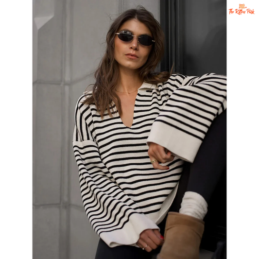 Women’s striped polo-collar knit sweater with V-neck, long sleeves, loose fit, and heavyweight fabric for autumn and winter wear.