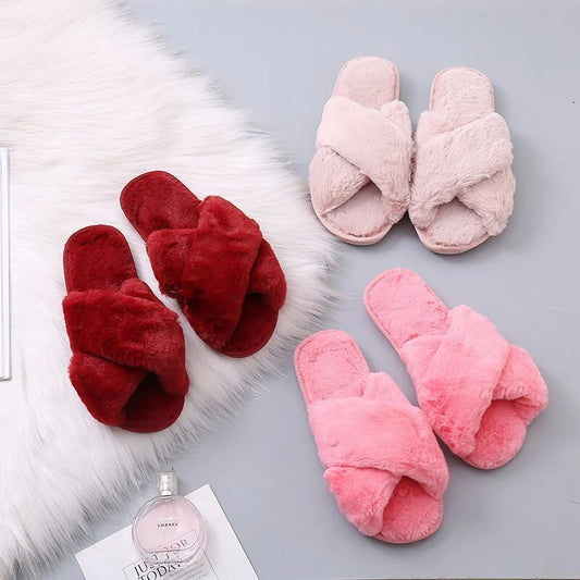 Cozy Faux Fur Winter Style Cross Indoor Slippers