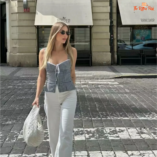 2025 summer checkered suspender top – slim-fit plaid camisole for women, European casual style.