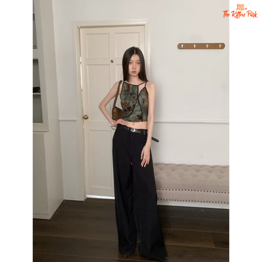 Vintage floral cami top with hollow-out detail in designer dark green style for summer outfits.