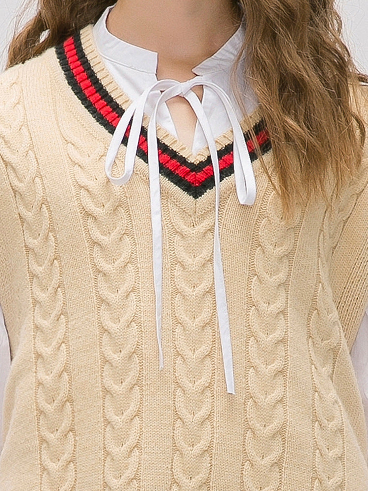 K Delight Sleeveless Badge Sweater Set