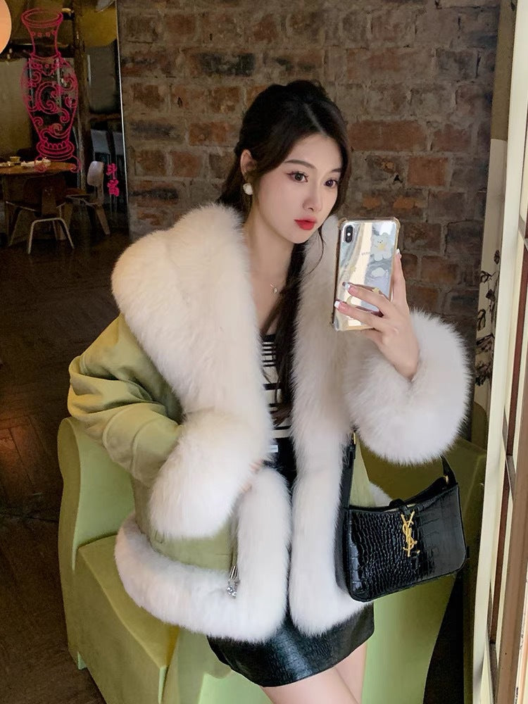New Green Stitching Large Lapel Collar Fur Inside Coat For Women