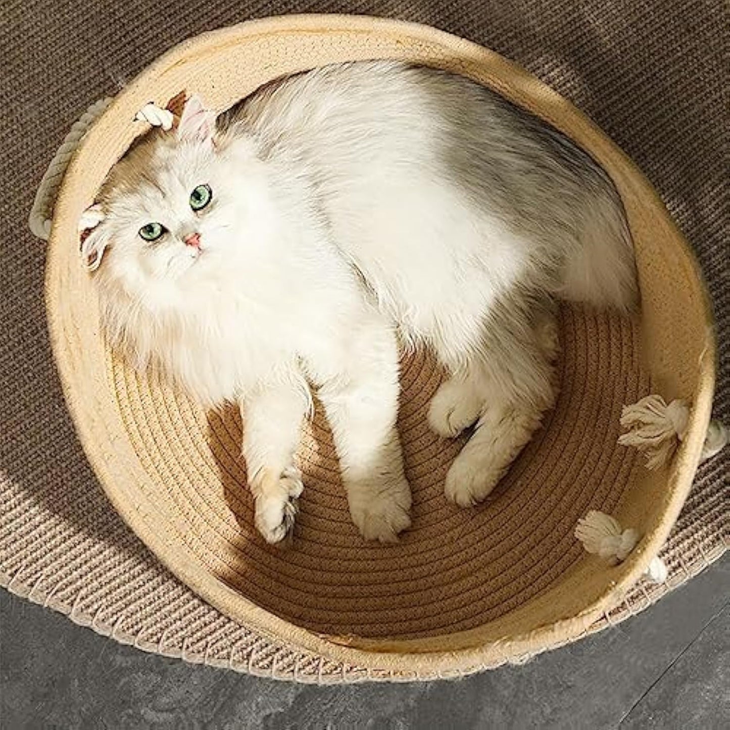 Boho Comfort: Minimalist Woven Cotton Rope Basket Cat Bed and Scratcher