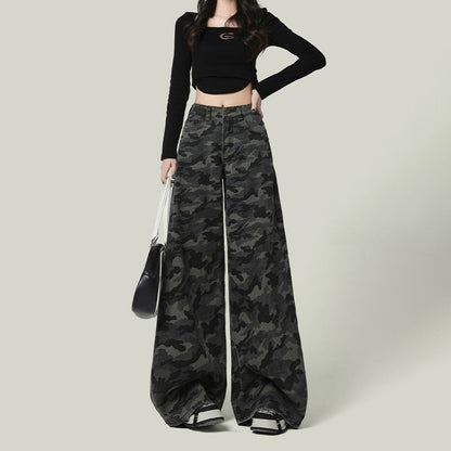 Women’s Camouflage Wide Leg Cargo Jeans