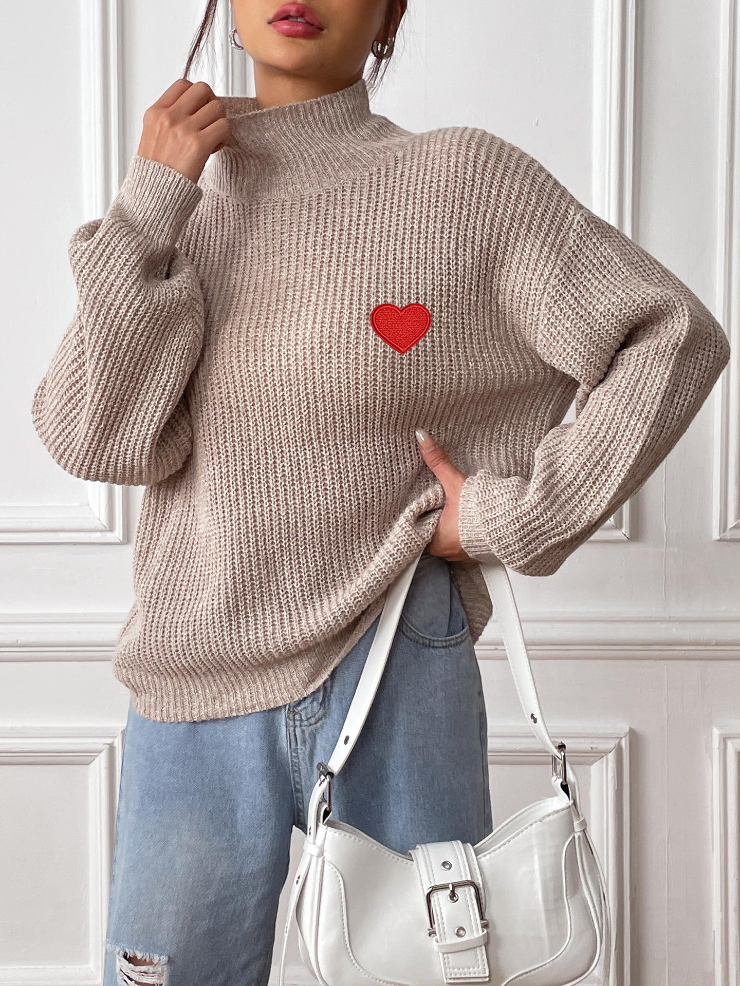 Modern Turtleneck Slimmer Pullovers
