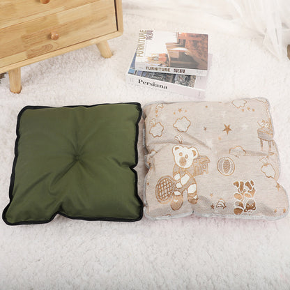 Cozy Camp: Adorable Olive Green Mini Tent Pet Bed