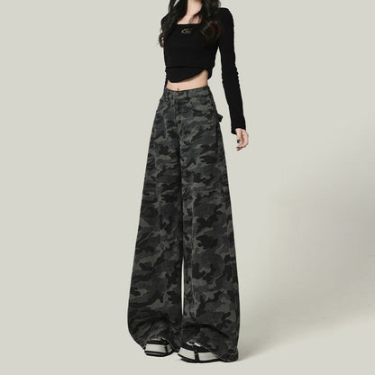 Women’s Camouflage Wide Leg Cargo Jeans