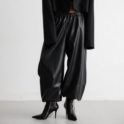 Chic Winter Leather Trousers