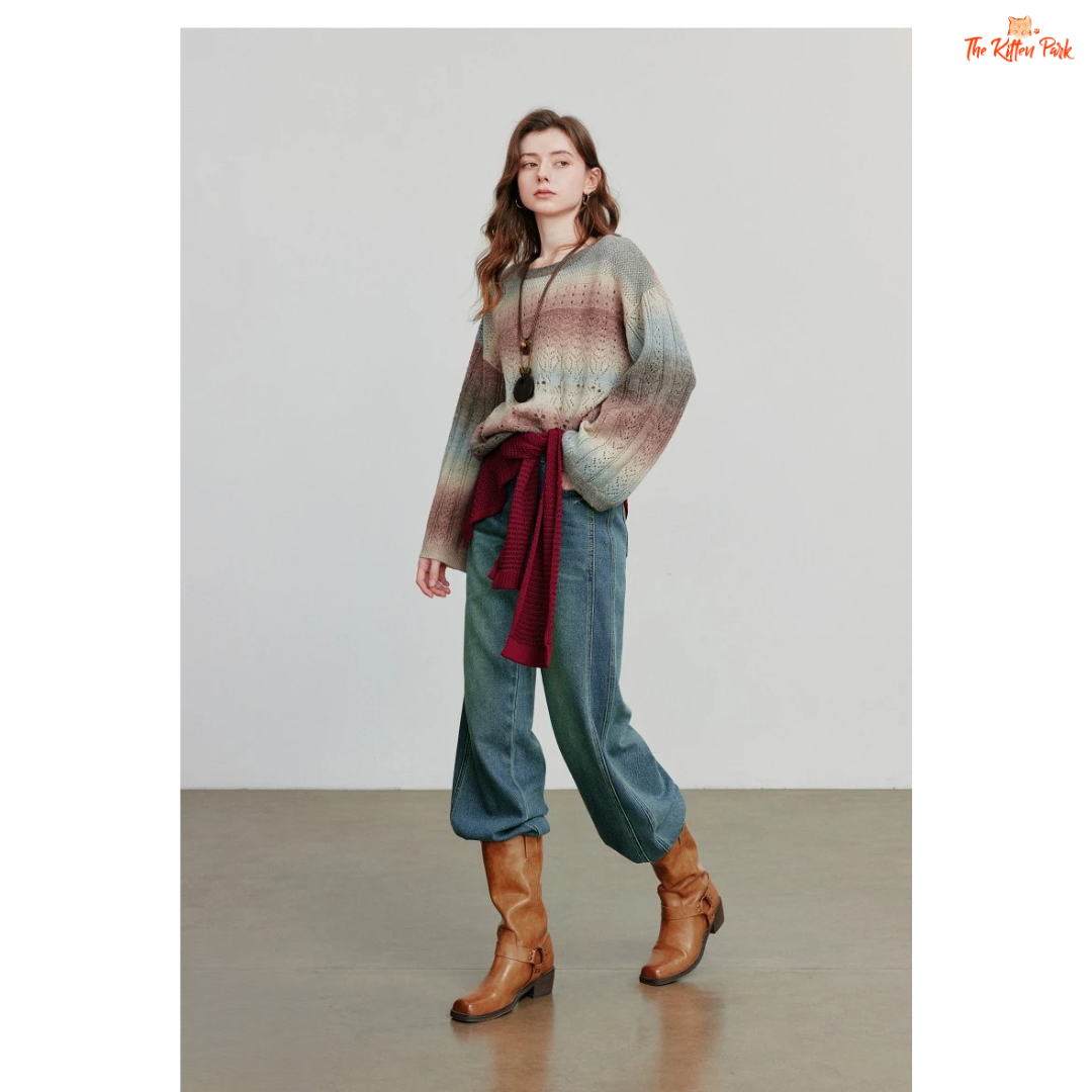 Women’s striped wool-blend pullover with loose fit, round neck, and bohemian style, designed for cozy autumn and winter wear.
