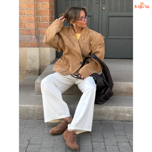 Light brown suede one-button jacket for women, featuring an elegant lapel, full sleeves, and a loose fit — perfect for autumn chic looks.
