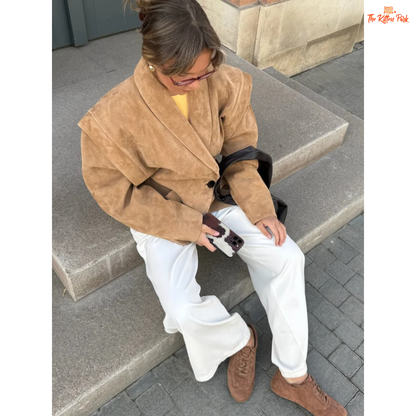 Light brown suede one-button jacket for women, featuring an elegant lapel, full sleeves, and a loose fit — perfect for autumn chic looks.