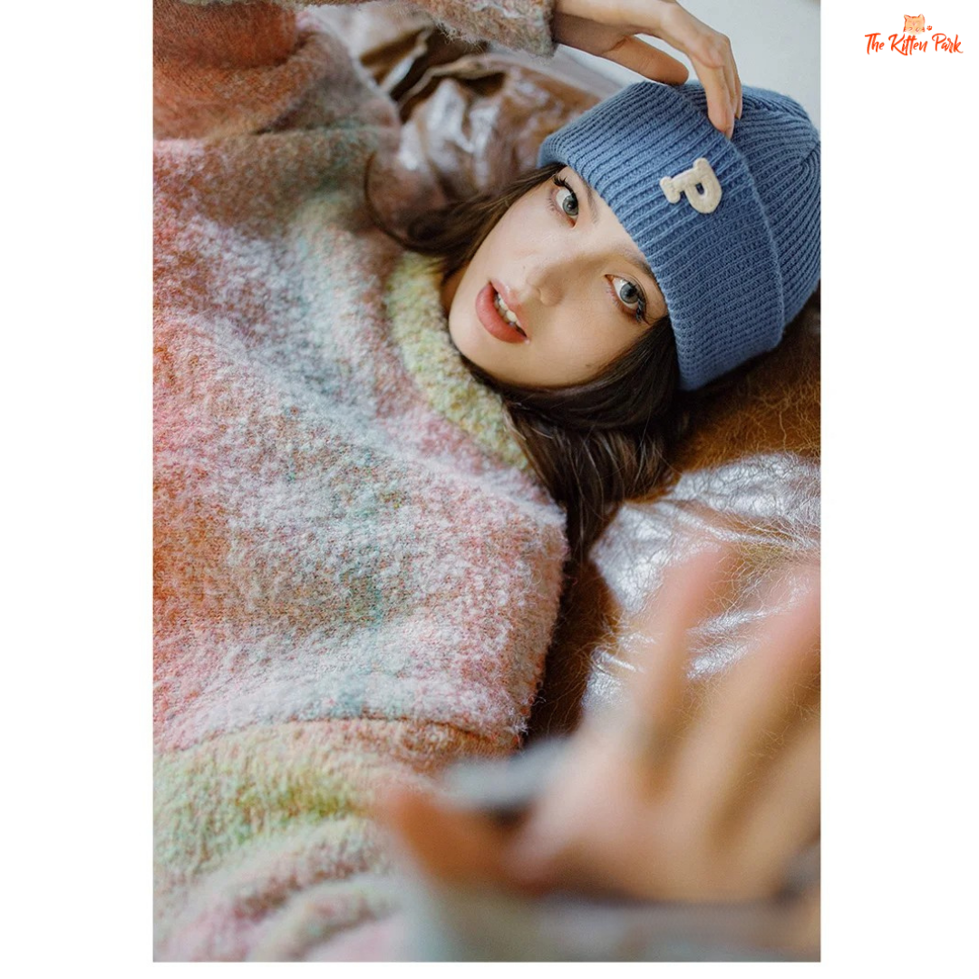 Casual Gradient Rainbow Knit Sweater Women Round Neck Pullover Autumn Winter with rainbow tones, loose fit, and cozy knit design.