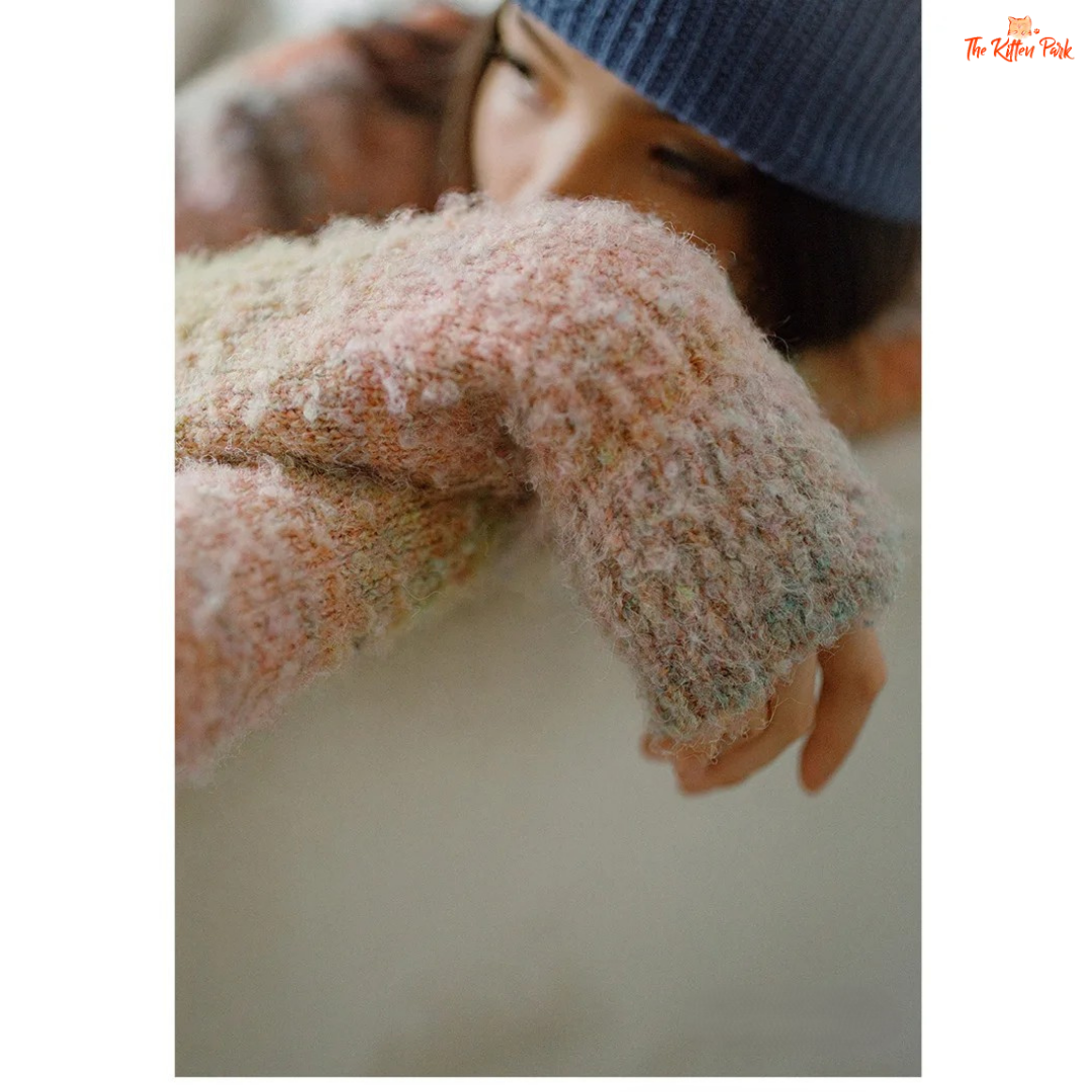 Casual Gradient Rainbow Knit Sweater Women Round Neck Pullover Autumn Winter with rainbow tones, loose fit, and cozy knit design.