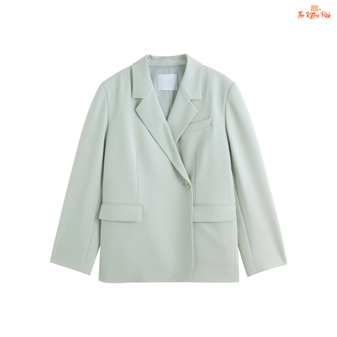 Women’s chic blazer jacket in polyester-spandex blend with single-breasted closure, button detail, and casual versatile design for spring and summer.