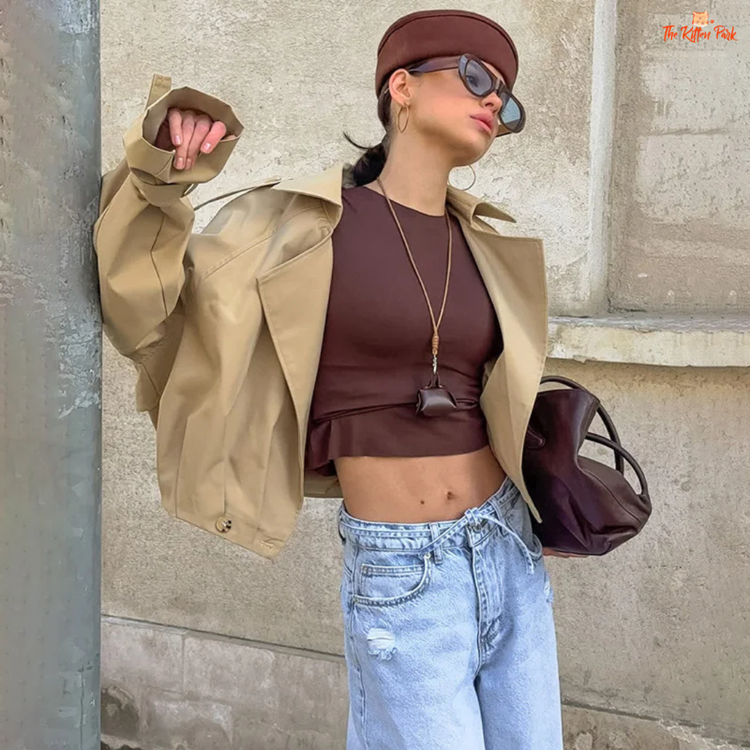 Women's autumn short double-breasted jacket with suit collar, full sleeves, button & pocket details — loose high-street coat in polyester for autumn/winter.