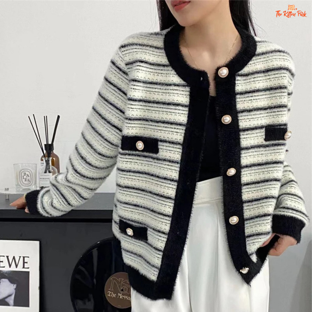 Elegant Pearl Cardigan Women 2026 – Single Breasted Faux Mink Knit Sweater with pearl decoration, polyester fabric, and O-neck design for autumn/winter.