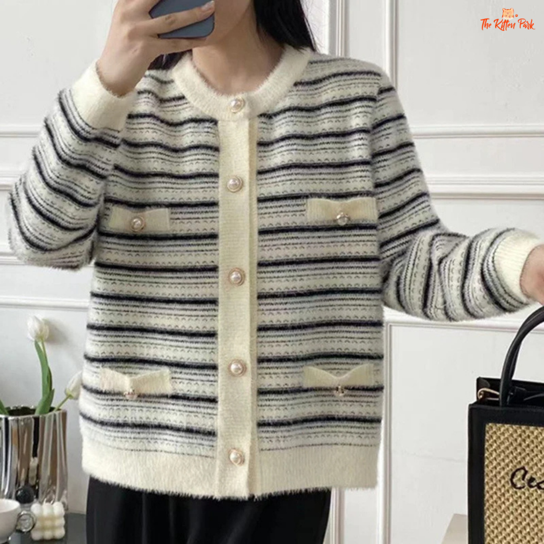 Elegant Pearl Cardigan Women 2026 – Single Breasted Faux Mink Knit Sweater with pearl decoration, polyester fabric, and O-neck design for autumn/winter.