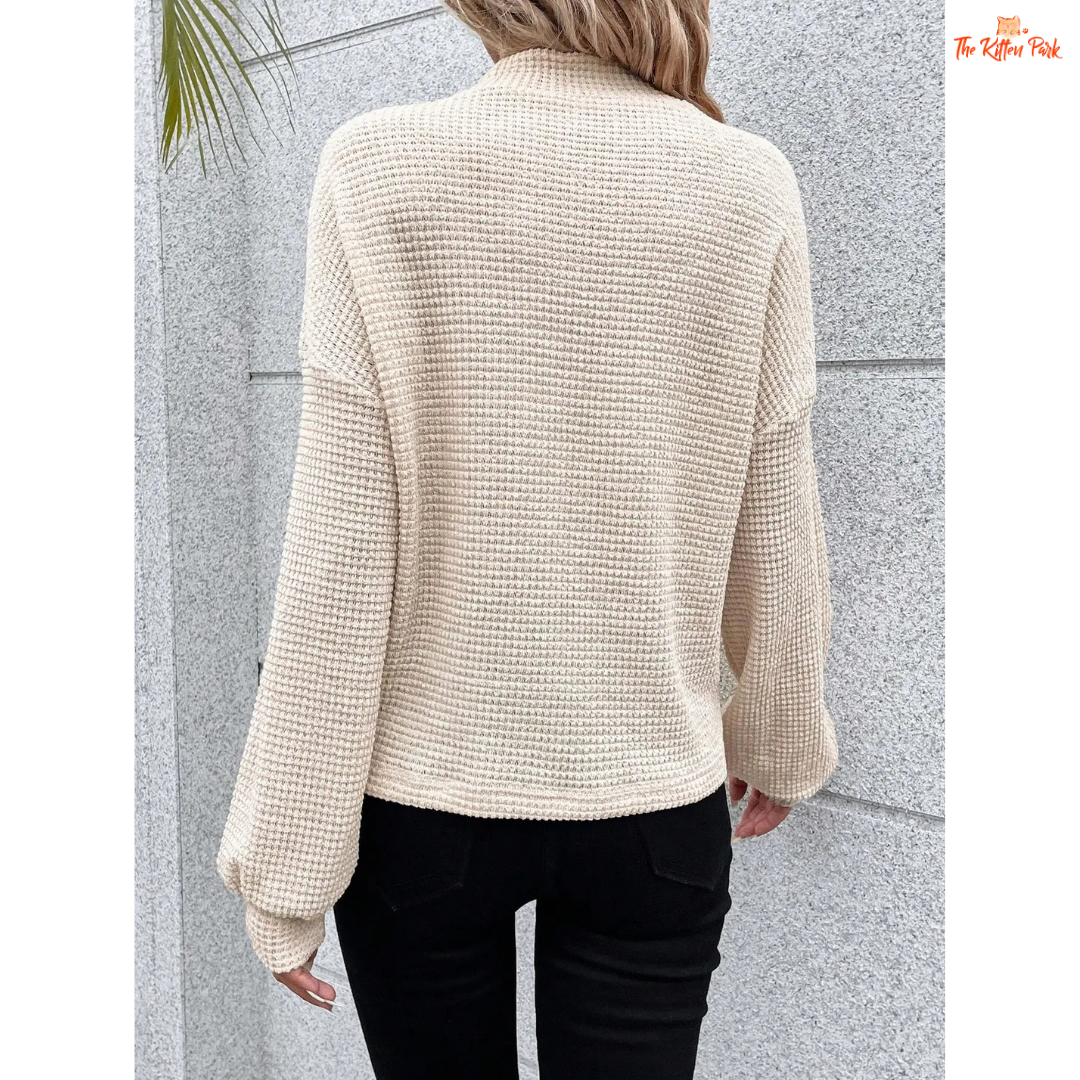 Half Turtleneck Loose Top – Elegant Autumn Winter Women’s Tee in soft knit jersey with half turtleneck collar, long sleeves, and relaxed fit.