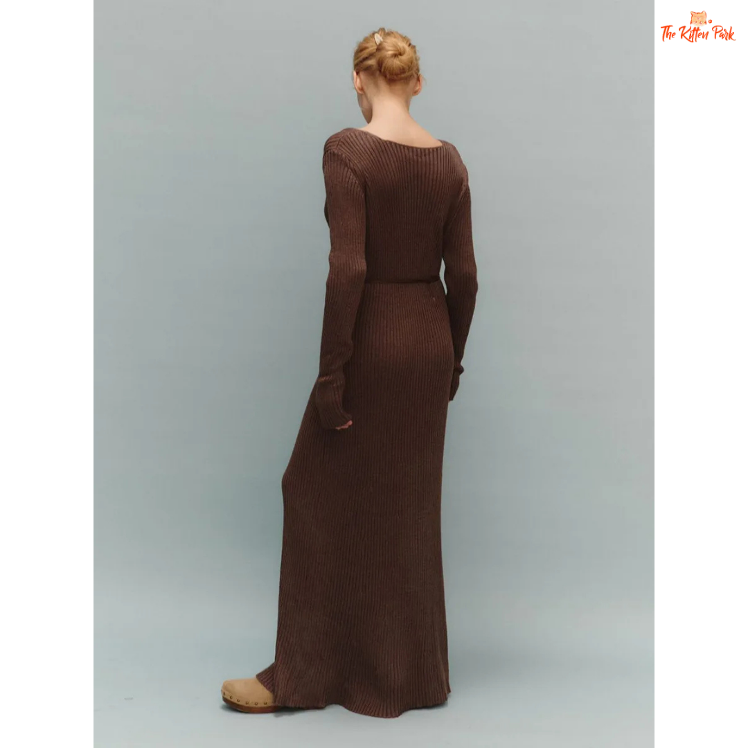 Knitted V-Neck Maxi Dress for women, ankle-length straight silhouette, long sleeves, pullover closure, viscose-polyester-nylon blend, autumn/winter wear.
