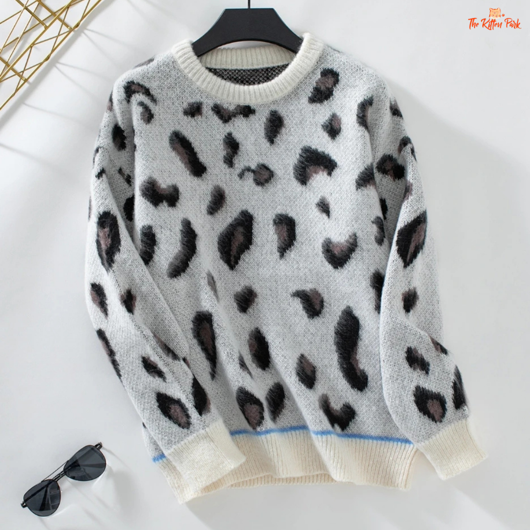 Leopard Jacquard Brushed Sweater featuring a soft polyester knit, loose streetwear fit, and leopard jacquard pattern, perfect for cozy autumn and winter outfits.