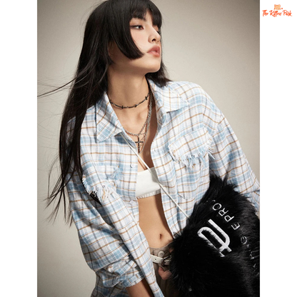 Y2K loose-fit women's shirt with plaid pattern, tassel decoration, long sleeves, and turn-down collar – retro streetwear for spring and summer.