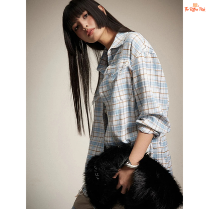 Y2K loose-fit women's shirt with plaid pattern, tassel decoration, long sleeves, and turn-down collar – retro streetwear for spring and summer.