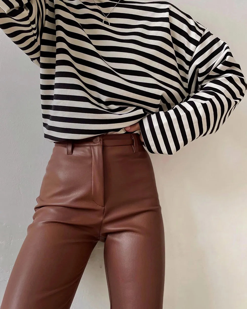 Chic Winter Leather Trousers