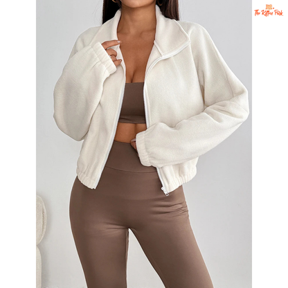 Thick solid zipper streetwear coat for women with turtleneck design and button details, ideal for autumn and winter outfits.