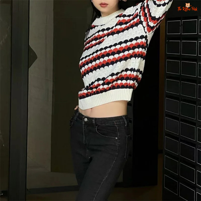 Striped O-Neck Sweater – Loose Knit Pullover for Women 2026 with geometric pattern, medium-weight polyester fabric, and regular fit for autumn/winter.