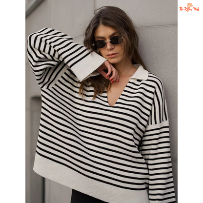Women’s striped polo-collar knit sweater with V-neck, long sleeves, loose fit, and heavyweight fabric for autumn and winter wear.