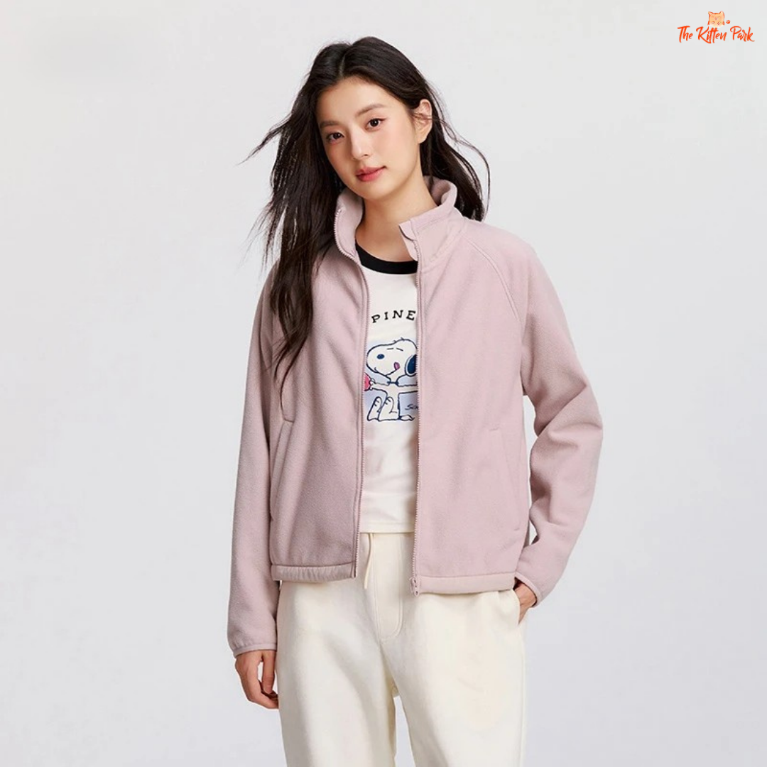 A women’s polar fleece winter coat with a stand collar, antistatic fabric, loose fit, zipper closure, and casual warm style.