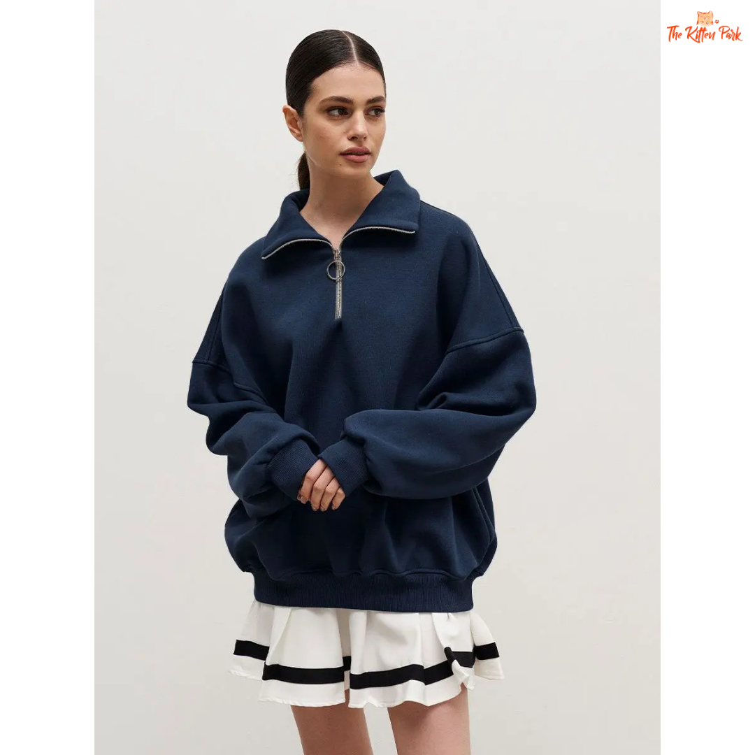 Thick warm loose sweatshirt for women with wool liner, stand collar, drop sleeves, and oversized fit — casual autumn/winter pullover in cotton-polyester blend.