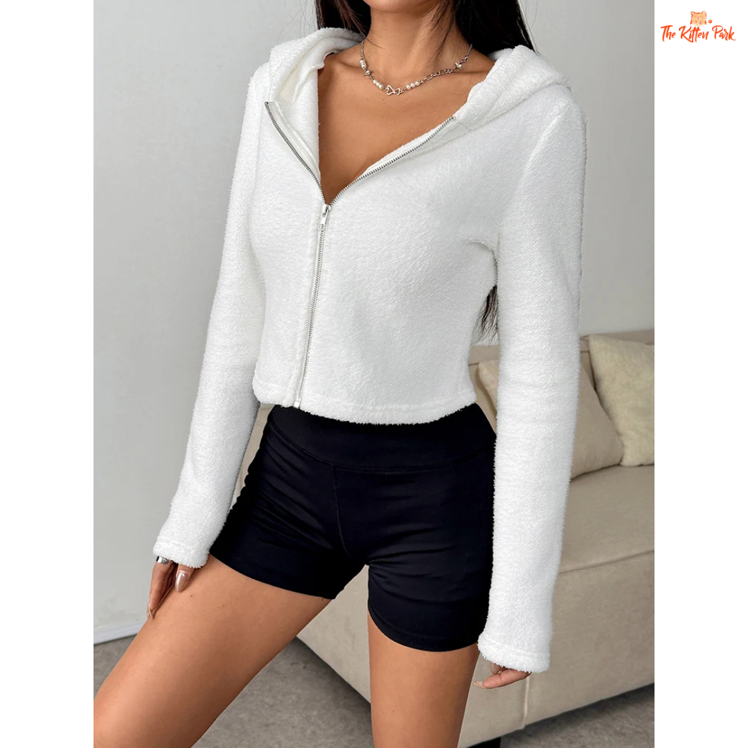 Winter Wool Zipper Hoodie for women featuring a thick wool-blend knit, V-neck zipper closure, and hooded streetwear design for autumn and winter.