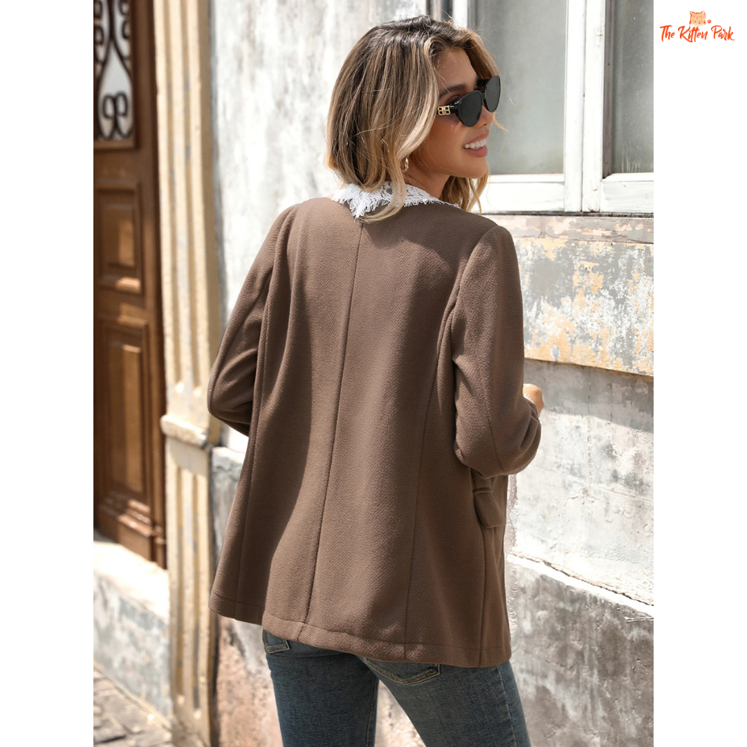 Women’s Lace Patchwork Commuter Suit Jacket featuring elegant lace details and a single-breasted office-ready design.