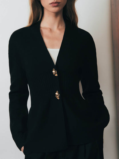 Women Chic Button Closure V Neck Cardigan Sweaters