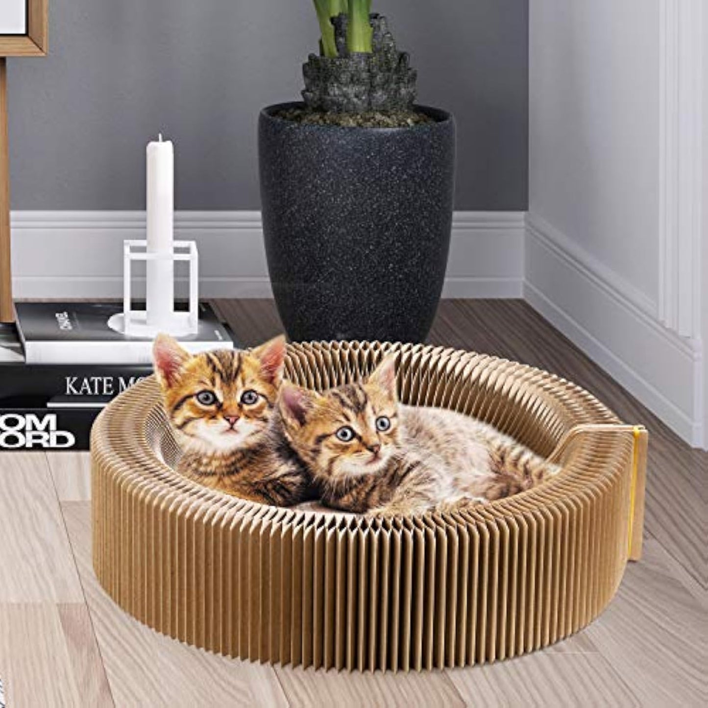 Grinding Claws Cardboard Round Cat Scratcher Pad