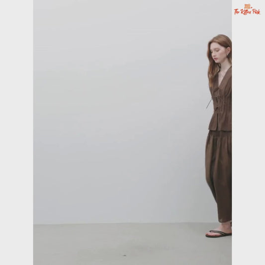 2026 Summer Women’s High Waist A-Line Skirt with elegant flared hem, empire waist, and mid-calf length, perfect for office and summer wear.