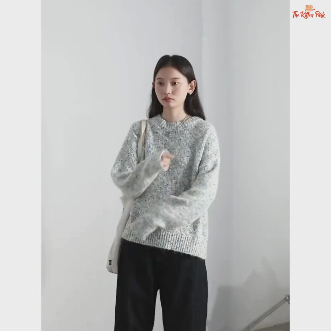 Women’s O-Neck Dot Knit Cardigan – Loose Casual Sweater Top Autumn Winter 2026, heavyweight dotted knit with full sleeves and cozy casual fit.