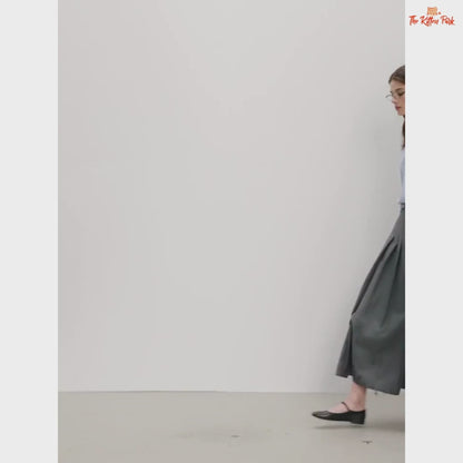 Gray Retro Pleated Skirt – Autumn 2026, ankle-length A-line silhouette with natural waist, polyester-viscose blend for casual elegance.