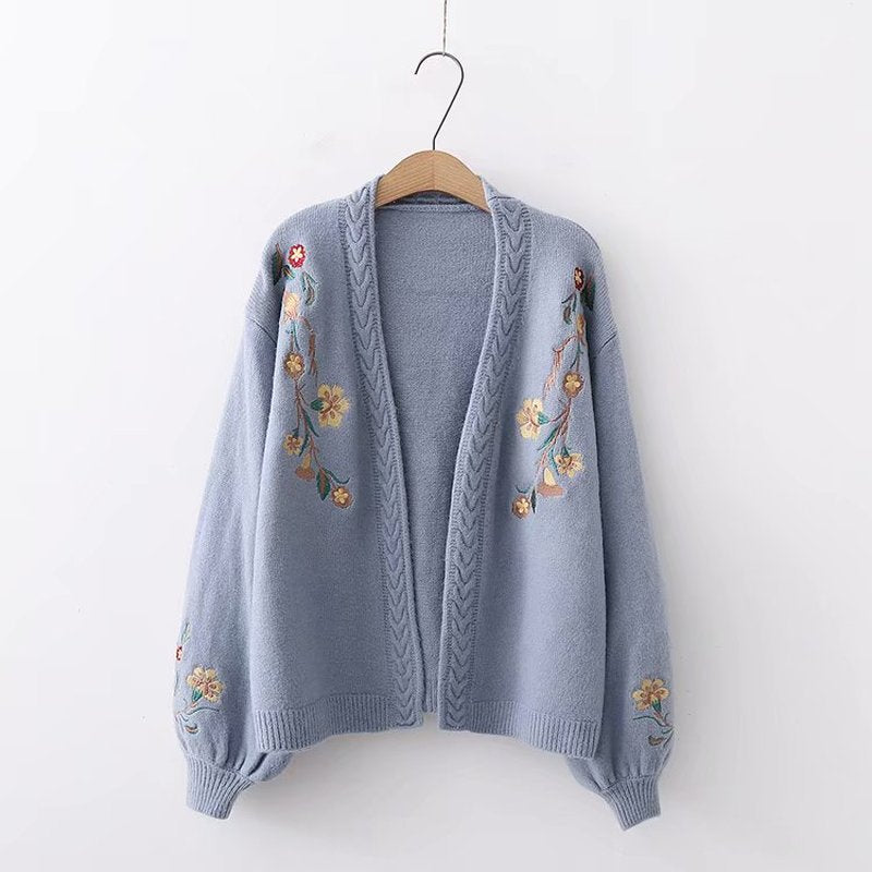 Women Chic Flower Embroidery Cardigans